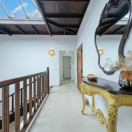 Yeyos - Ocean Views, Pool, Bbq And Billiard By Lanzarote Casa de Férias *
