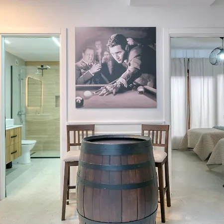 Casa de Férias Yeyos - Ocean Views, Pool, Bbq And Billiard By Lanzarote *
