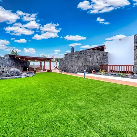 Yeyos - Ocean Views, Pool, Bbq And Billiard By Lanzarote Casa de Férias *