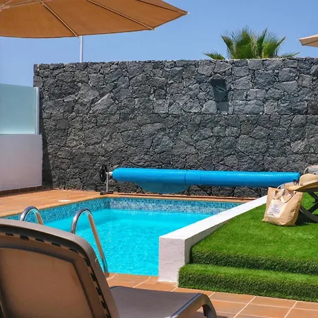 Yeyos - Ocean Views, Pool, Bbq And Billiard By Lanzarote
